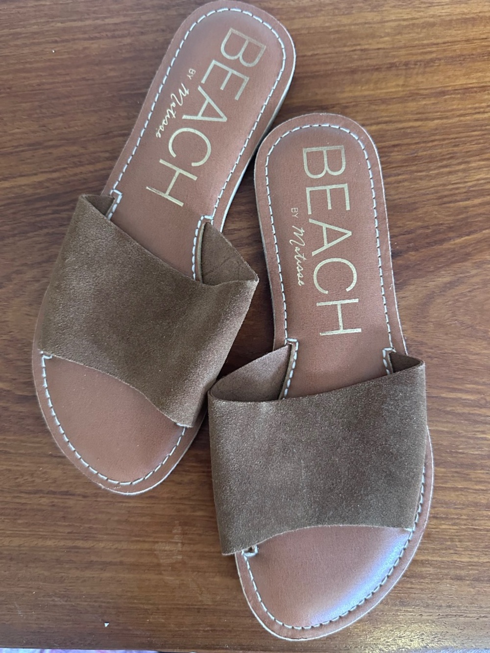 Beach Matisse slip ons